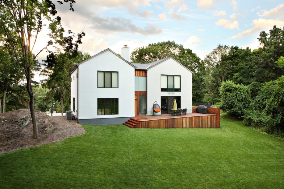 5 Essential Steps to Buying Your First Luxury Property