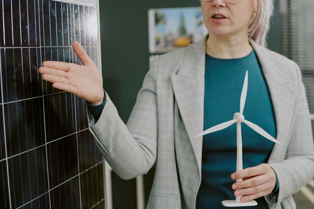 Smart Grids and the Rise of Decentralized Energy