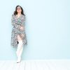 Léa Power Shoulder Dress